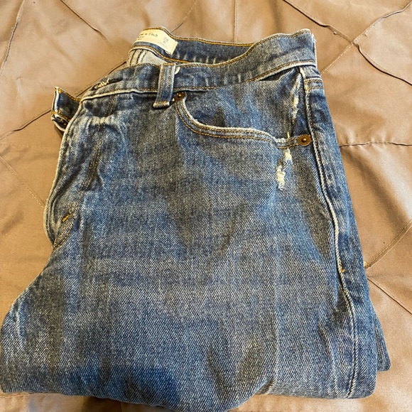 Abercrombie Skinny Jeans - Picture 2 of 4